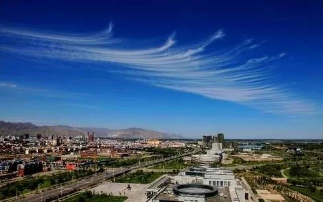 宁夏，历史、文化与社会发展的多维画卷